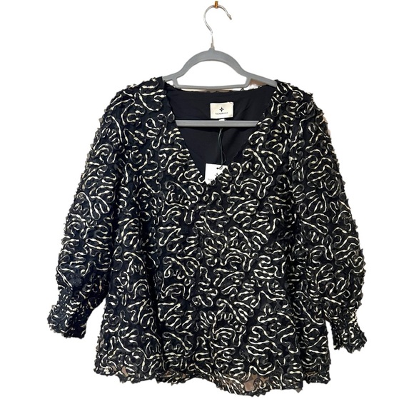 Tuckernuck Nightly Organza Easton Blouse (S) - Picture 7 of 14